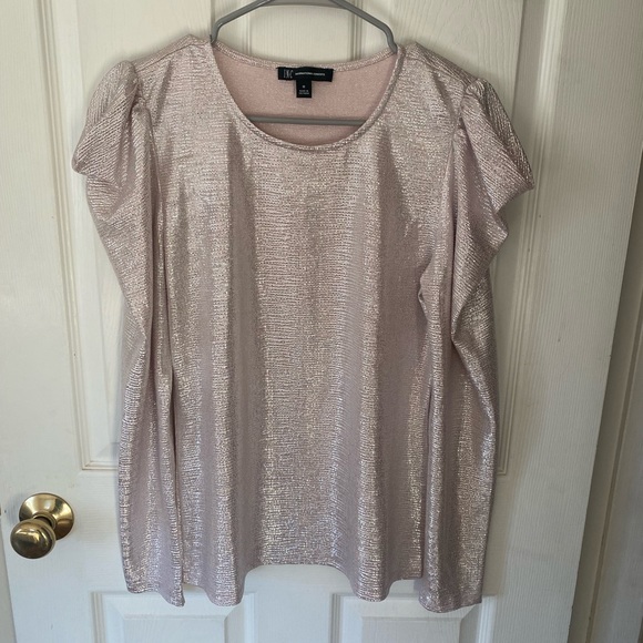 INC International Concepts Tops - *NWOT- INC metallic pink puff sleeve top- M